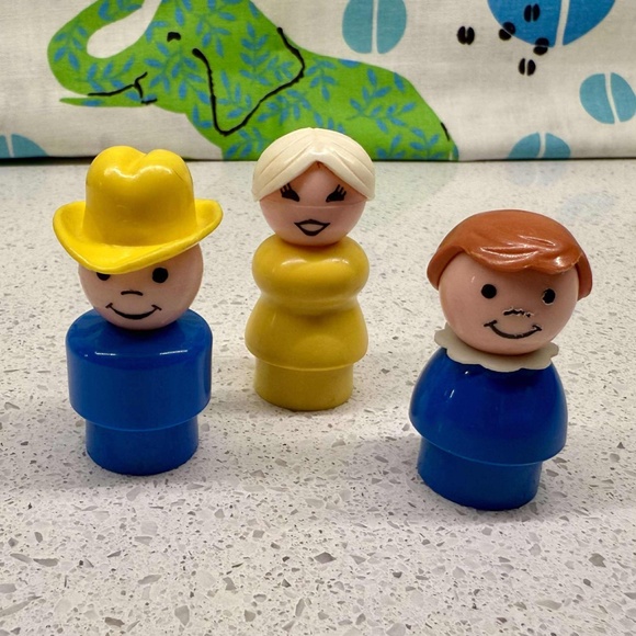 VINTAGE FISHER-PRICE LITTLE PEOPLE FARM PIECES - Picture 6 of 11